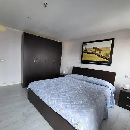 Apartamento Aurora Fronte